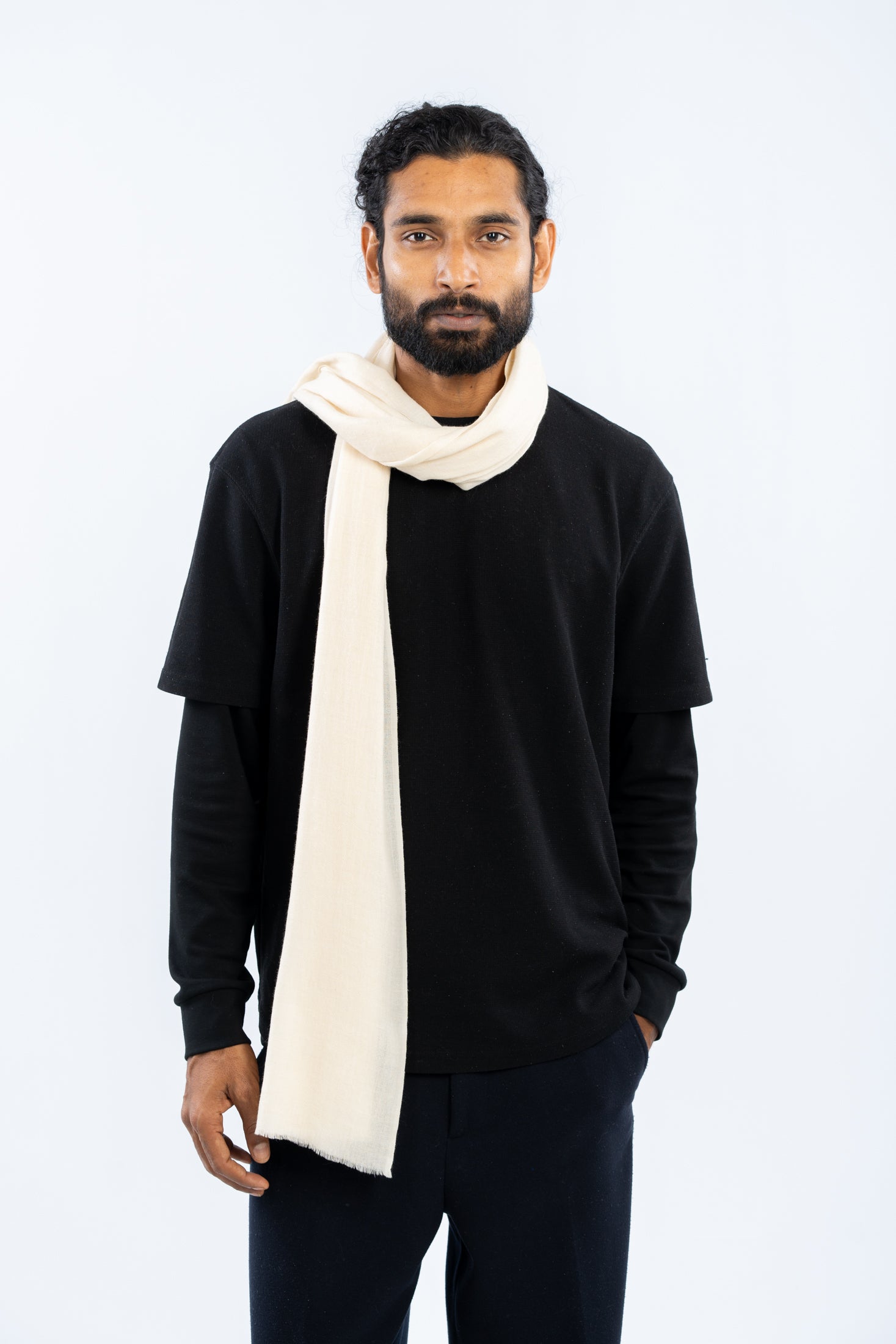 新品未使用sublations FOOTBALL SCARF ASH BLACK KASURI JACQUARD FOOTBALL SCARF .10【ASH BLACK】 – SUBLATIONS